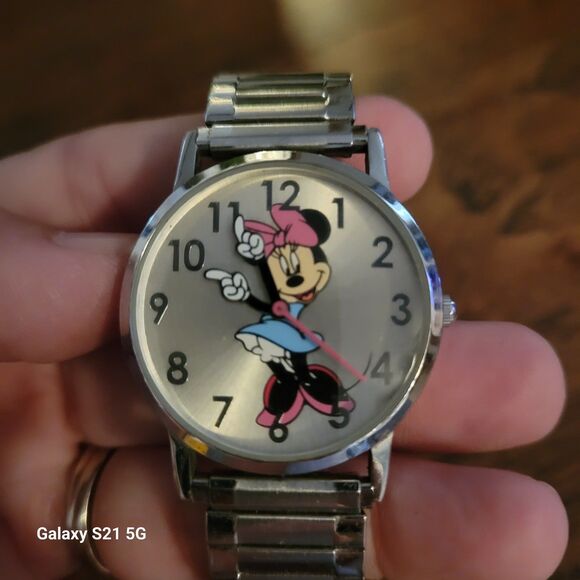 Women's Disney Minnie Mouse Watch Japan Movement - Picture 3 of 4